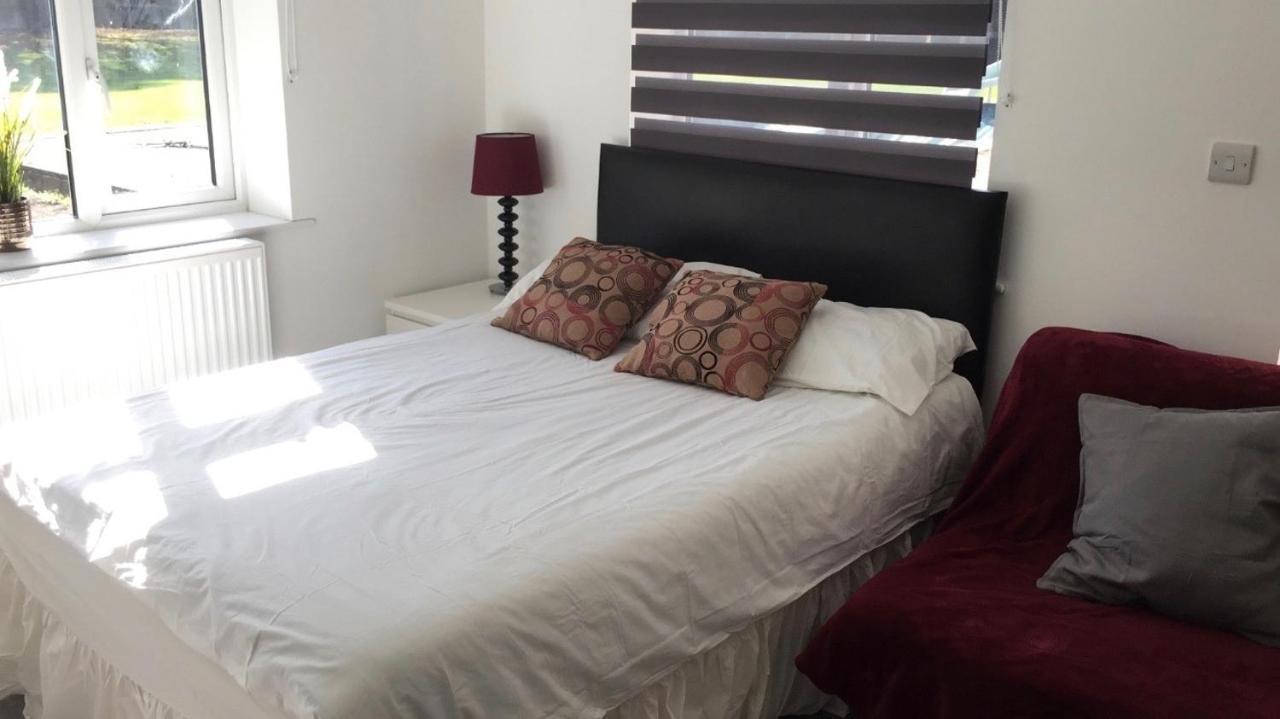شقة Quiet Studio By Lloyd Park South Norwood المظهر الخارجي الصورة